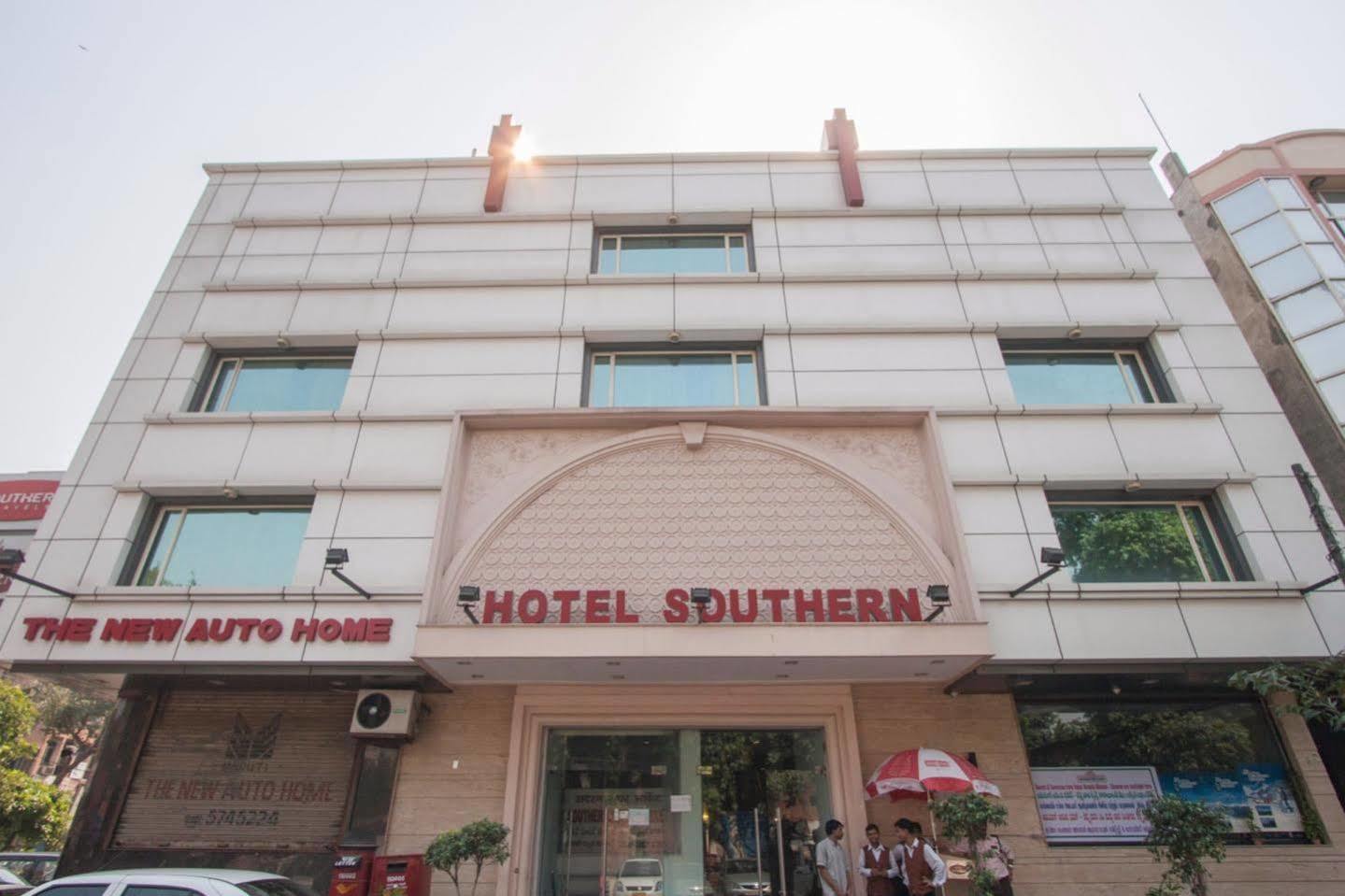 Hotel Southern New Delhi Exterior photo